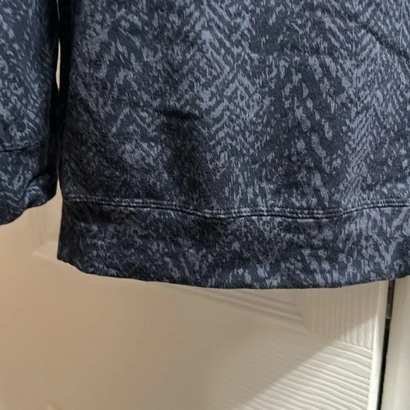 Athleta crew neck sweatshirt - Picture 6 of 7